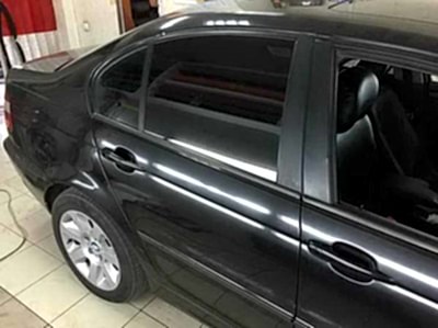 Съемная 25% тонировка задних дверей BMW 3