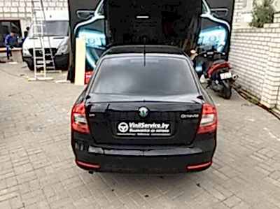 Съемная 5% тонировка задних окон  SKODA Octavia